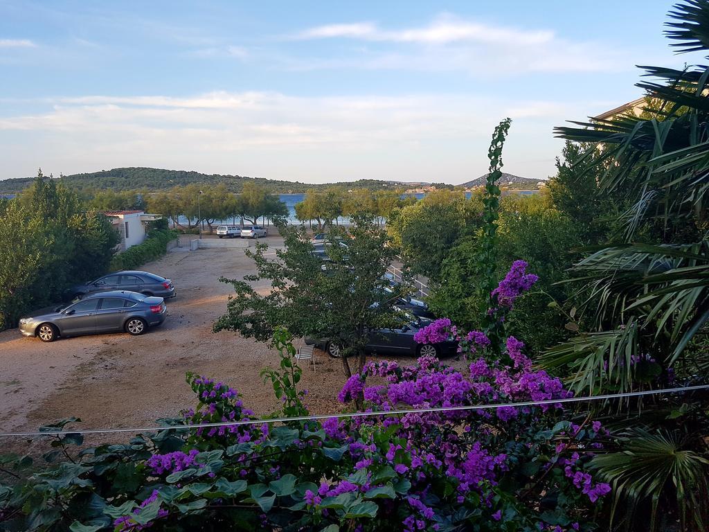 Apartments Miriam Srima Vodice Buitenkant foto